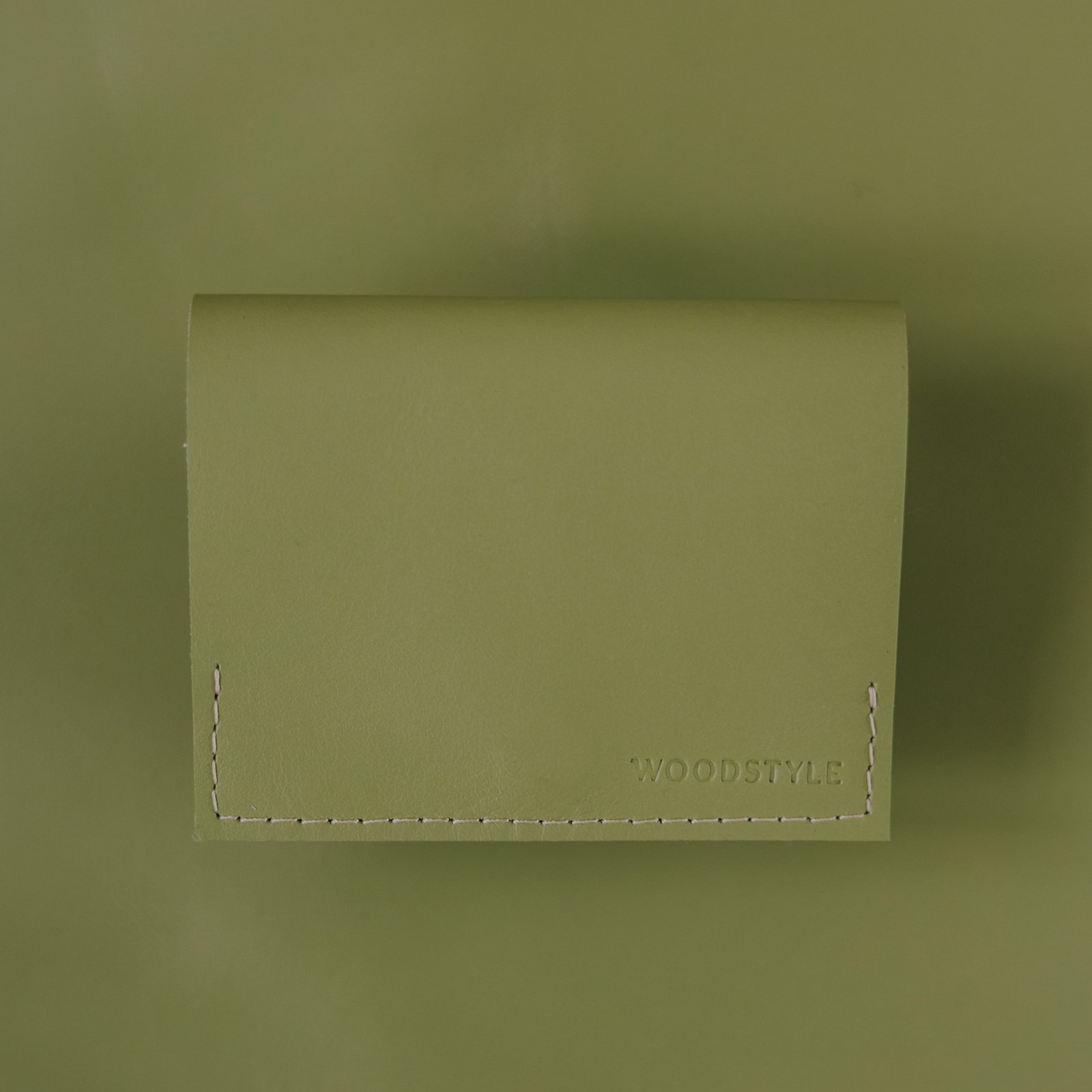 Wood Style Pouzdro na karty PUKAVEC - Pistacchio
