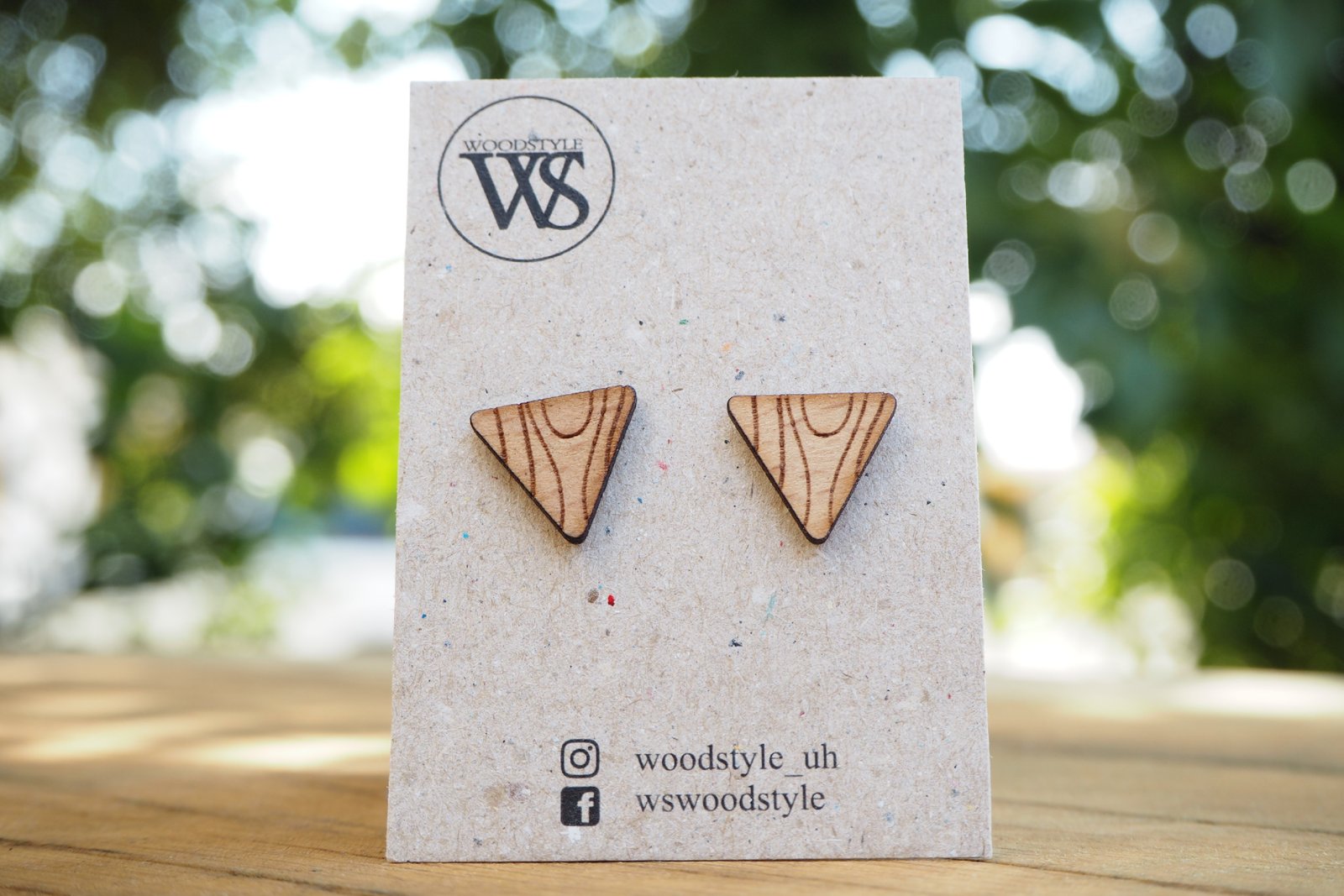 Wood Style Náušnice gravírované Wood triangle