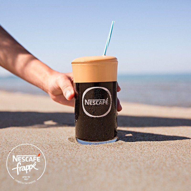 Nescafé Classic Smooth Hazelnut ŘECKÉ Frappé 95g - Obrázek 2