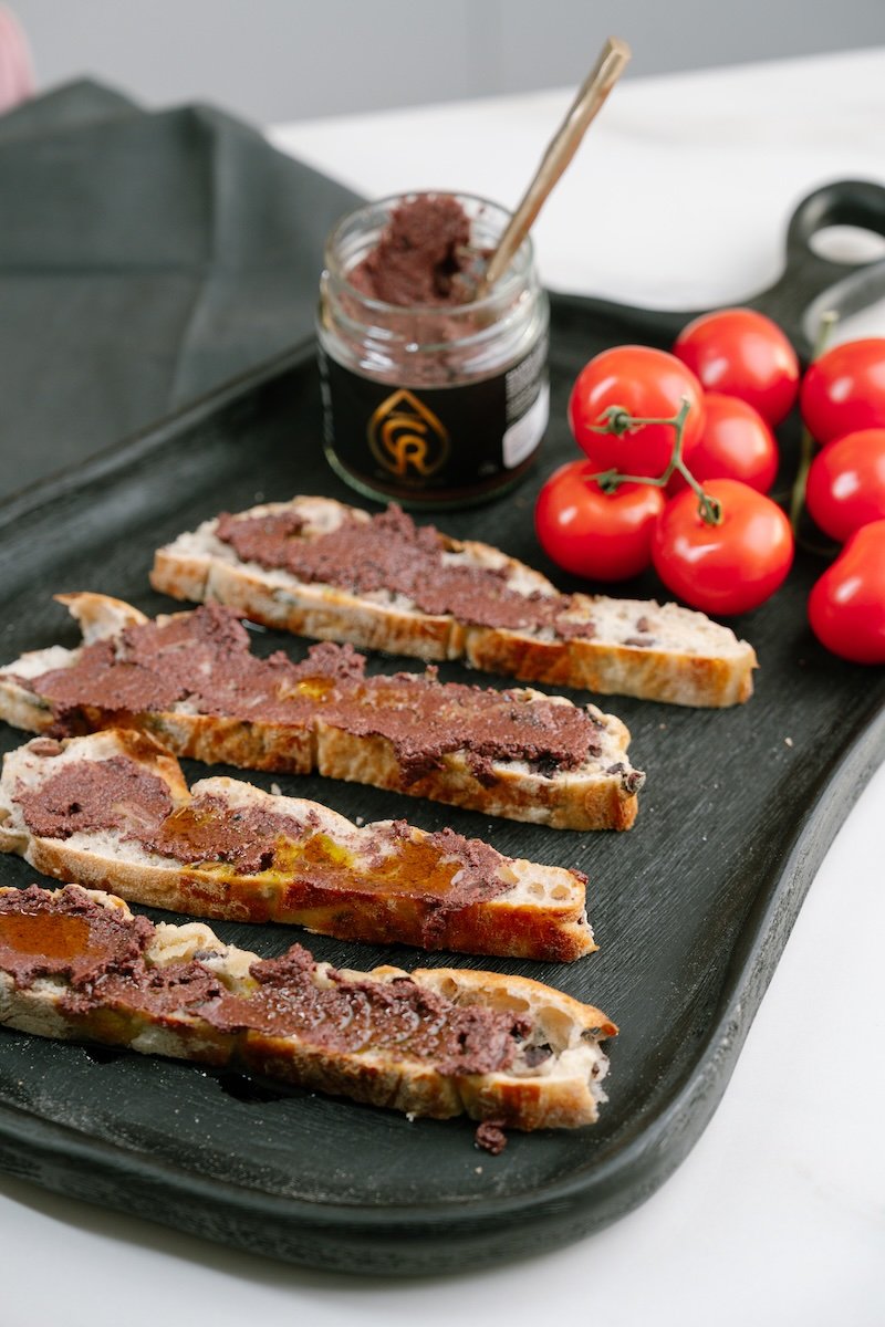 CORINTO olivová pasta Kalamata 175 g - Obrázek 3