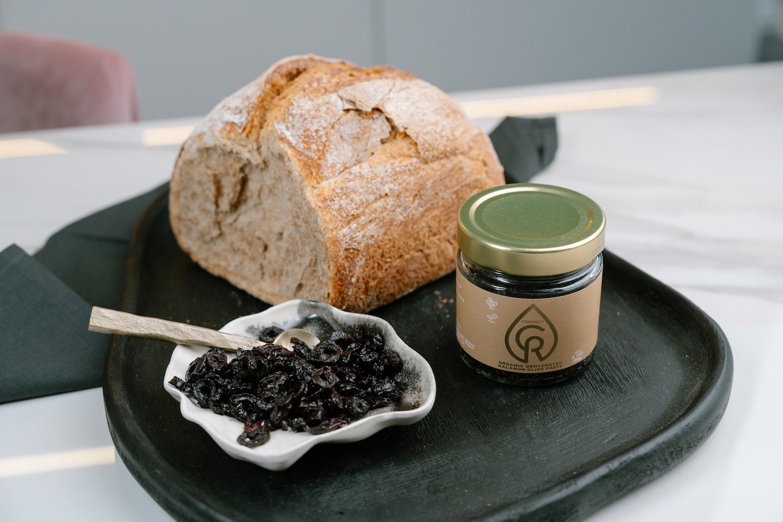 CORINTO sušené olivové kroužky z BIO černých oliv Kalamata 60 g - Obrázek 2