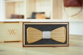 Wood Style Motýlek Hranatý Dub Barva středu: Šedá