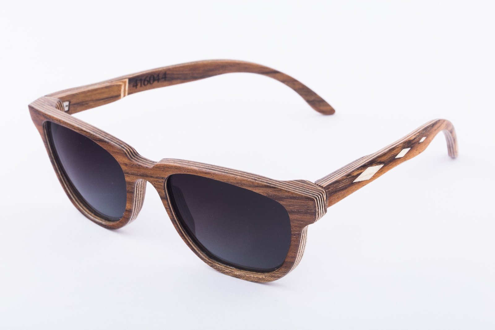 Wood Style Dřevěné brýle Tágo Barva fóiler: Zlatá zrcadlová, Barva dýhy: Kořenice