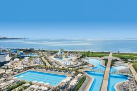Wave Resort